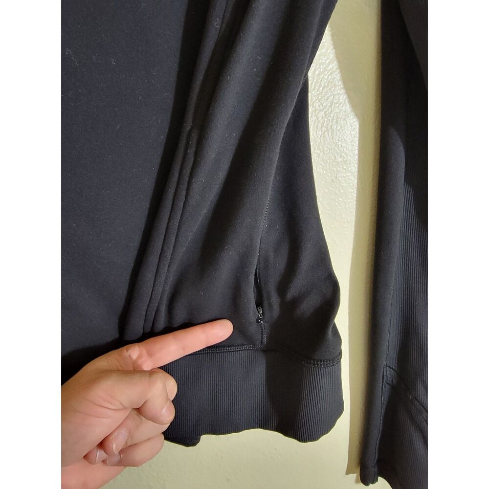 Lululemon Side Zip Women's Black Sweatshirt - sz 8 - Picture 3 of 8